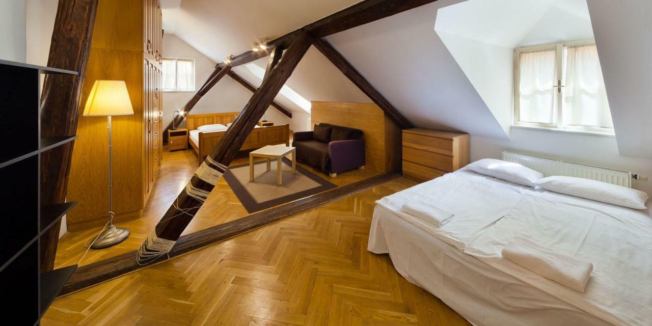 Charles Bridge Apartments Praha Exteriér fotografie